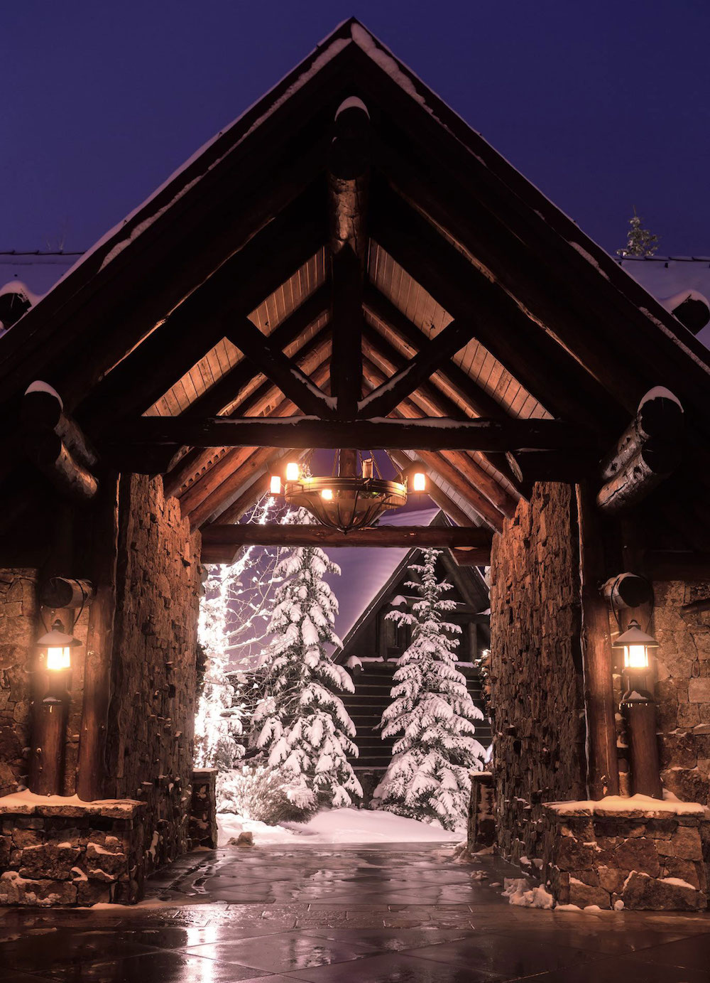 Chic Holiday Escapes: Where to Travel This Winter