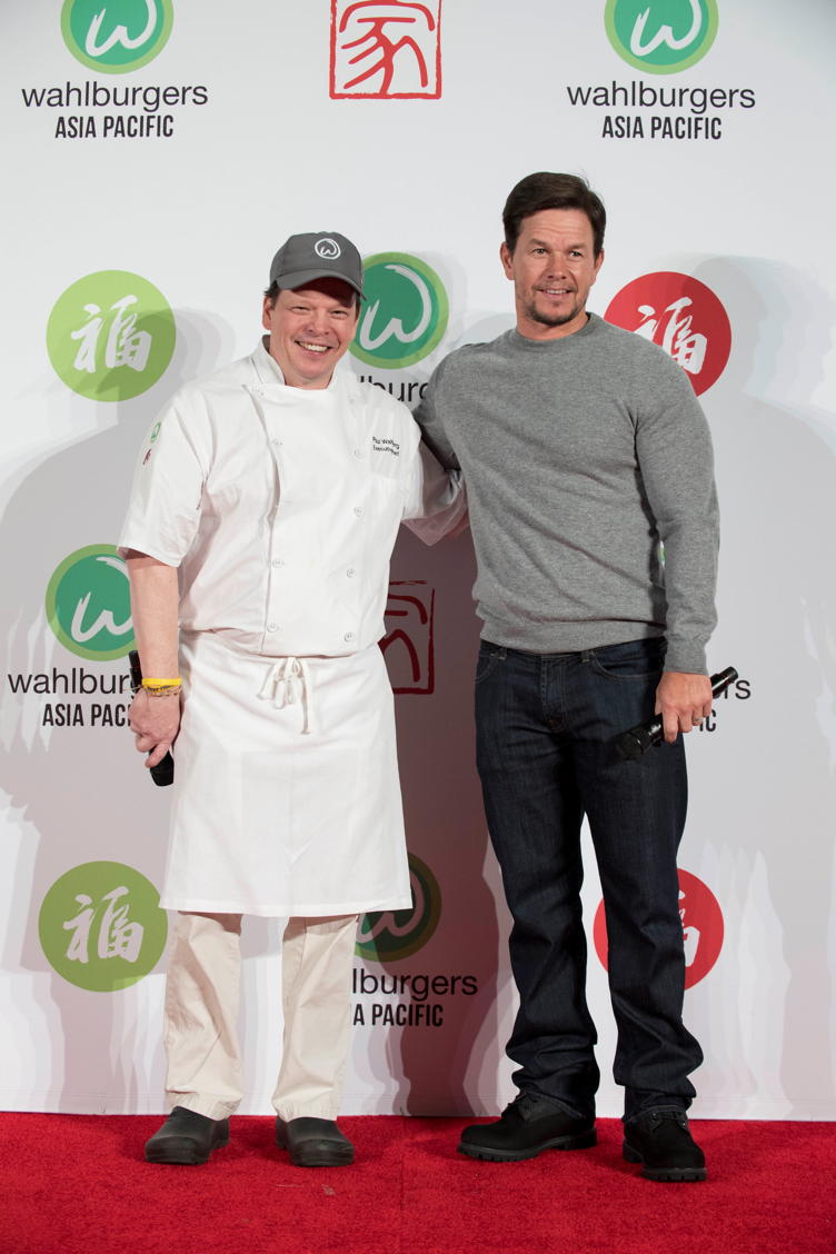 Mark Wahlberg Brings Wahlburgers to LA, Announces Asia Expansion