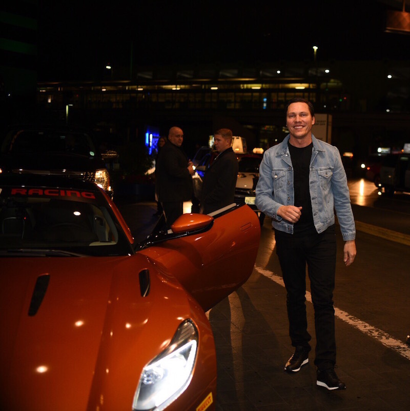 Tiësto Nabs The Key to The Strip