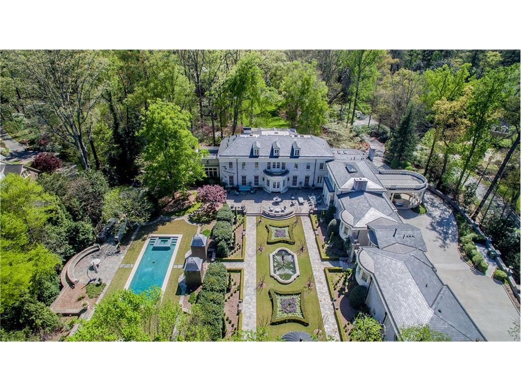 Haute Residence Atlanta: White Oaks Buckhead Estate Hits Market at $13.25 Million