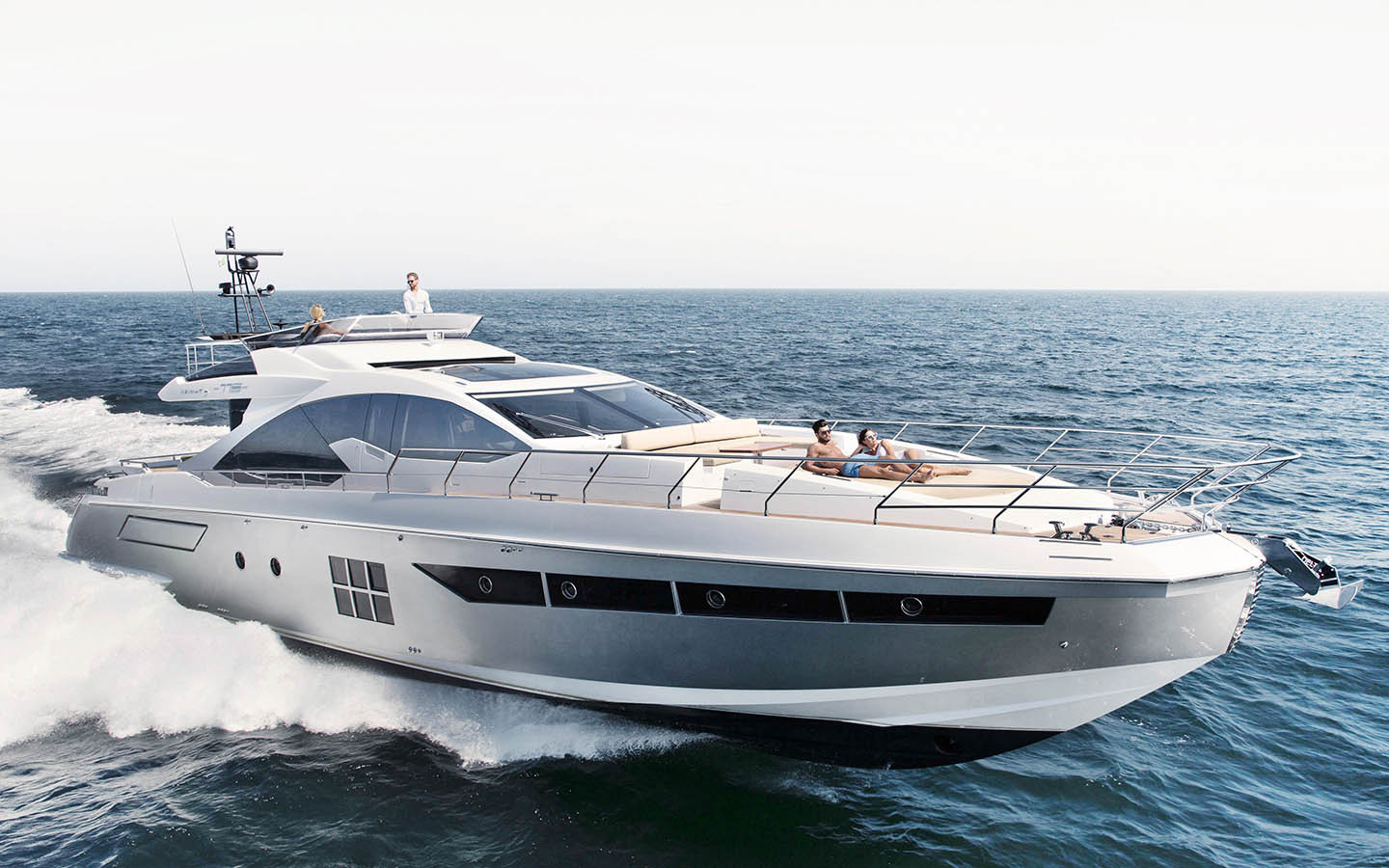 azimut yacht 77s price