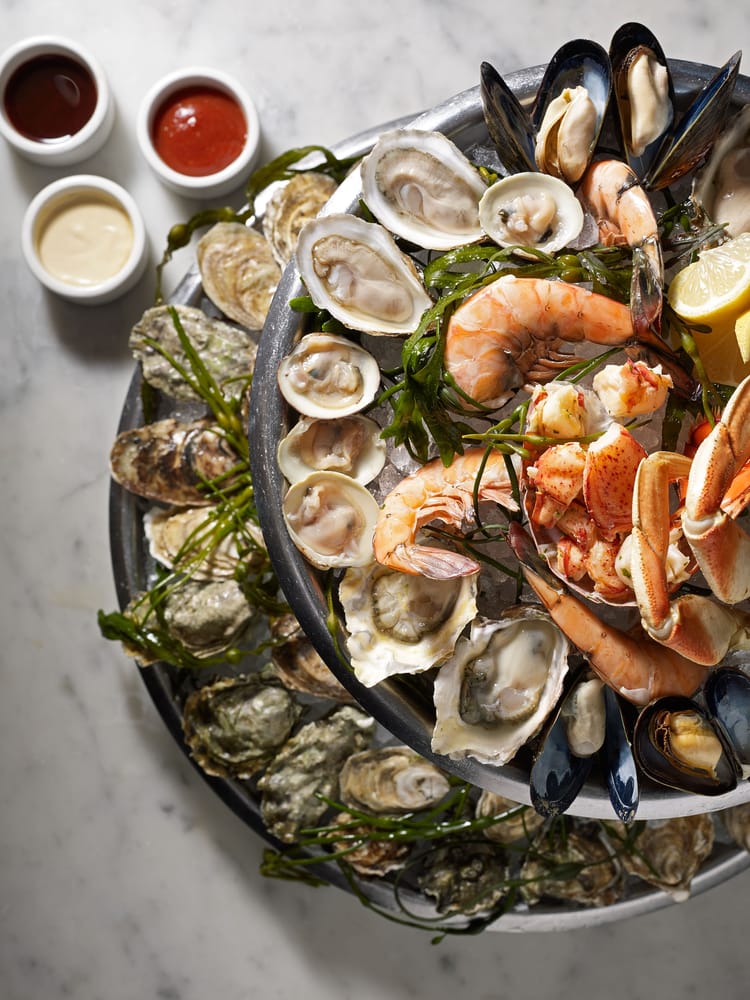 The Best Places To Find Oysters in Las Vegas