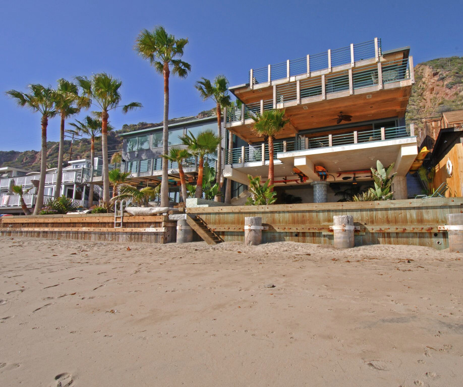 ‘Baywatch’ Co-Creator’s Malibu Beach House Is Asking $9M