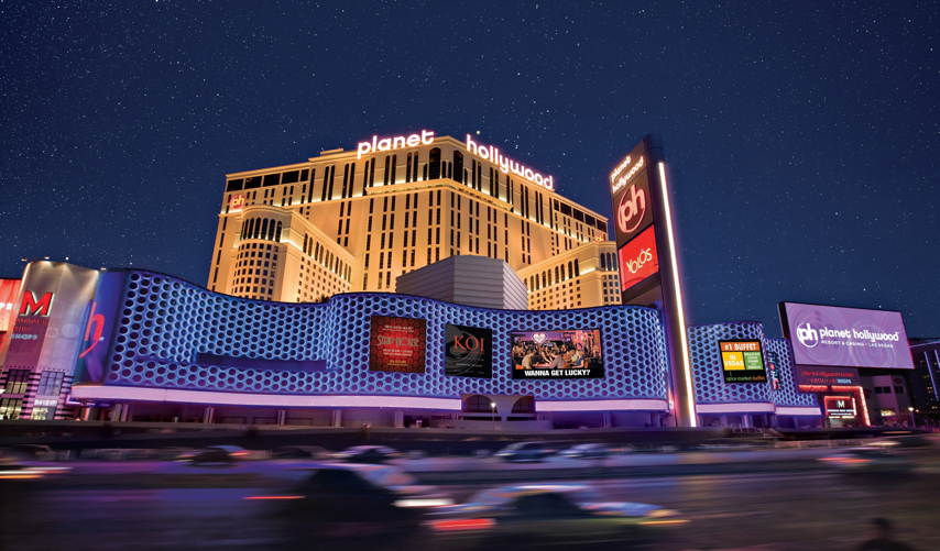 It’s Out Of This World! Why An Angeleno Will Want To Stay At Planet Hollywood