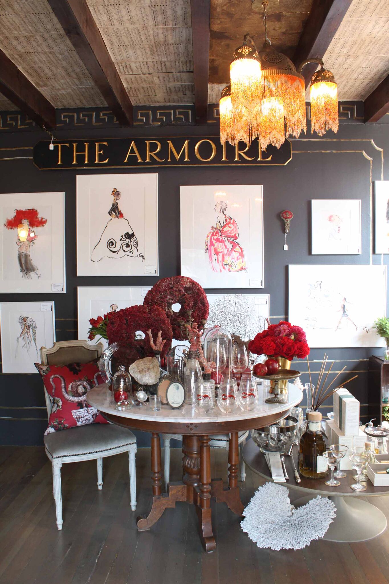 Gladys Perint Palmer’s Fashion Illustrations Now On Display At J.Rachman