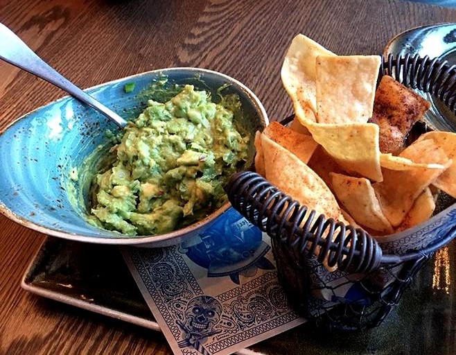 These 6 Restaurants Have The Best Chips And Guacamole
