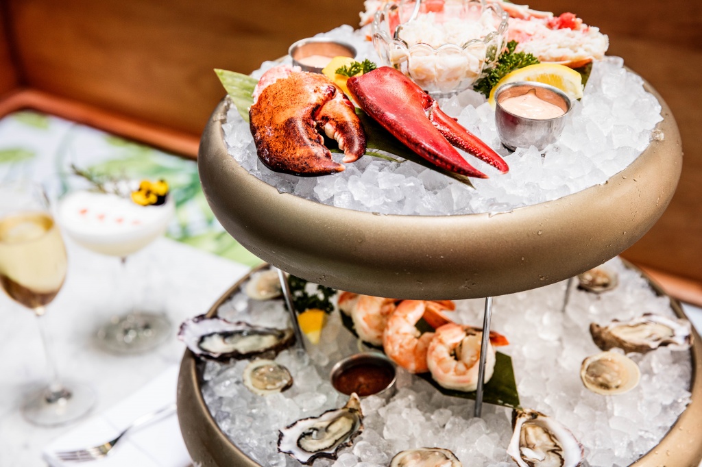 Anna Weinberg’s Big Night Group Launches Raw on the Road