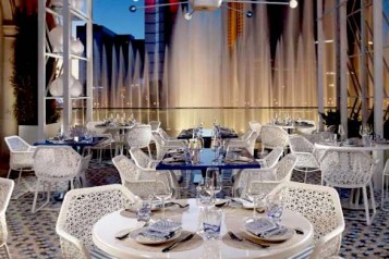 bellagio-restaurants-lago-patio-architecture.tiff.image.1440.550.high