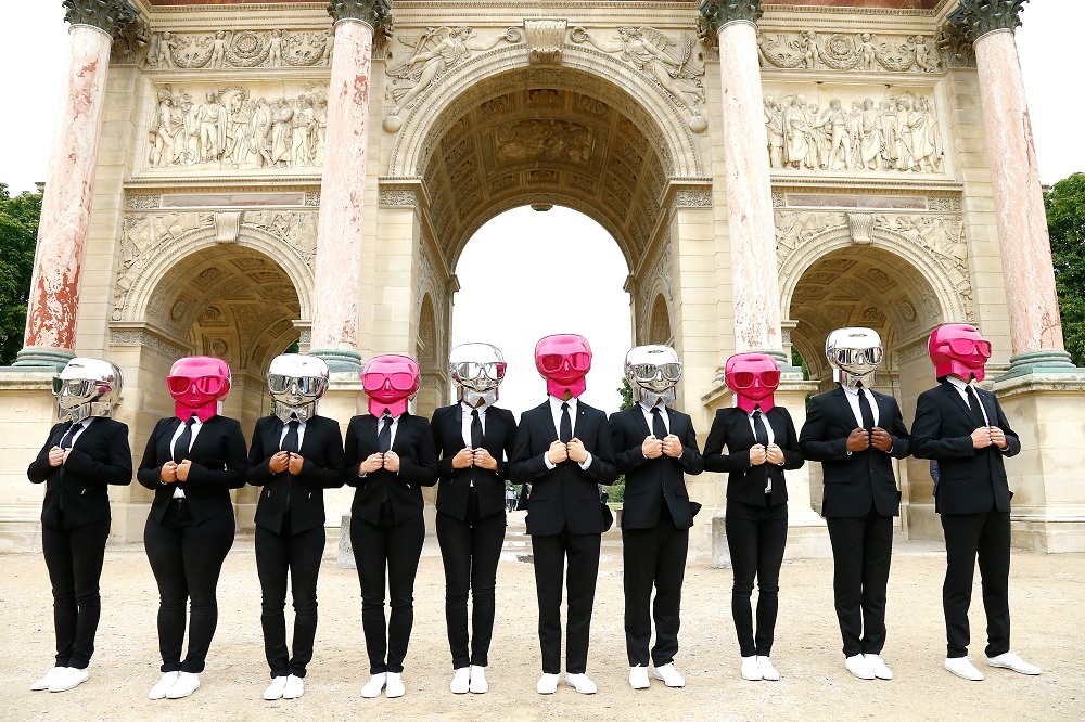Karl Lagerfeld and His 250,000 Books - Adea - Everyday Luxury