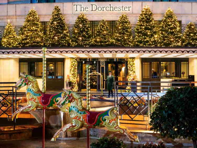 Why The Dorchester Is One Of The Most Elegant Hotels In London