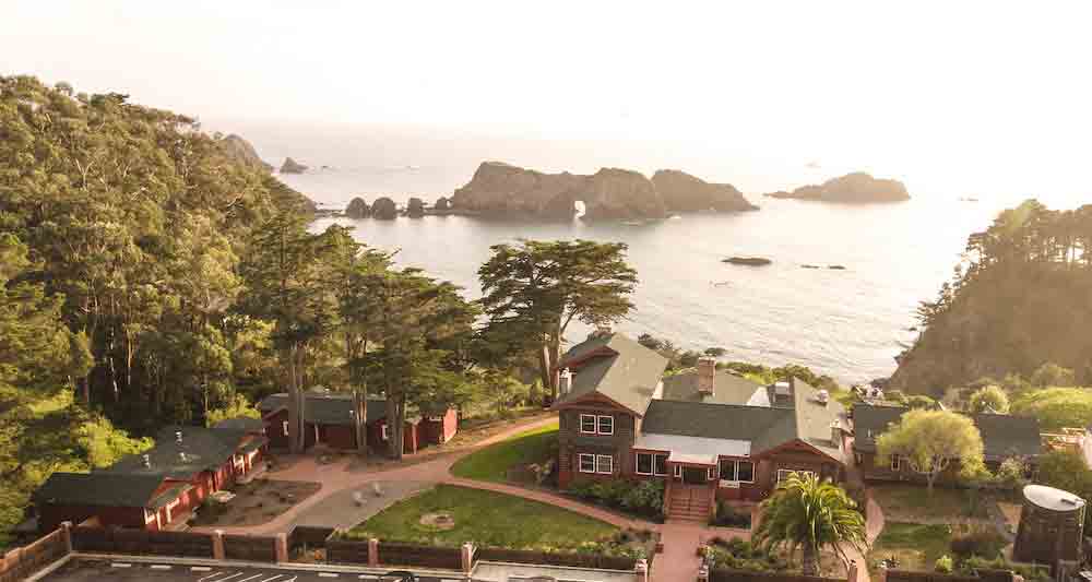 Mendocino’s Harbor House Inn Is Ideal Winter Weekend Getaway