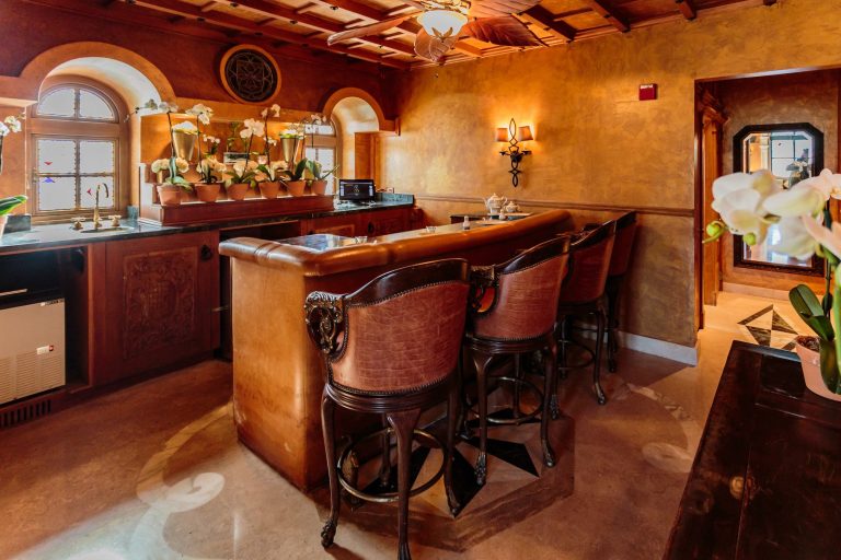 Sushi By Bou Opens In The Iconic Versace Mansion