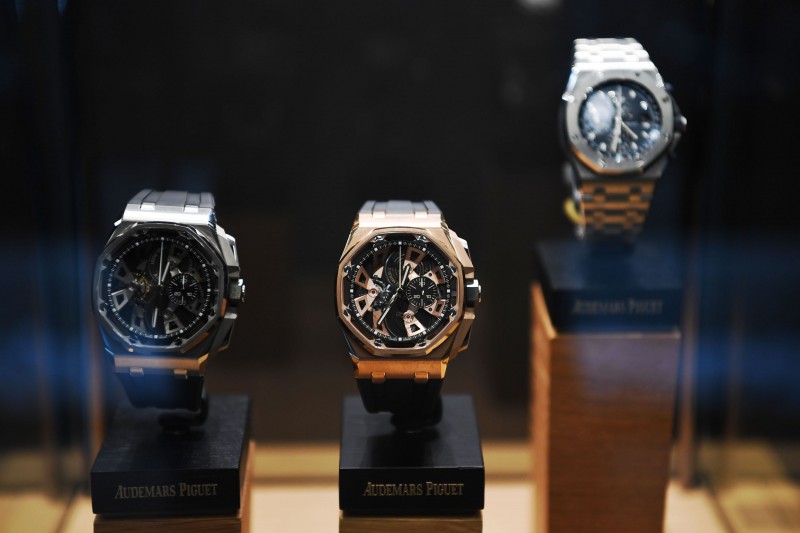 The 7 Watches that Defined 2020  Seybold® Jewelry Building Miami
