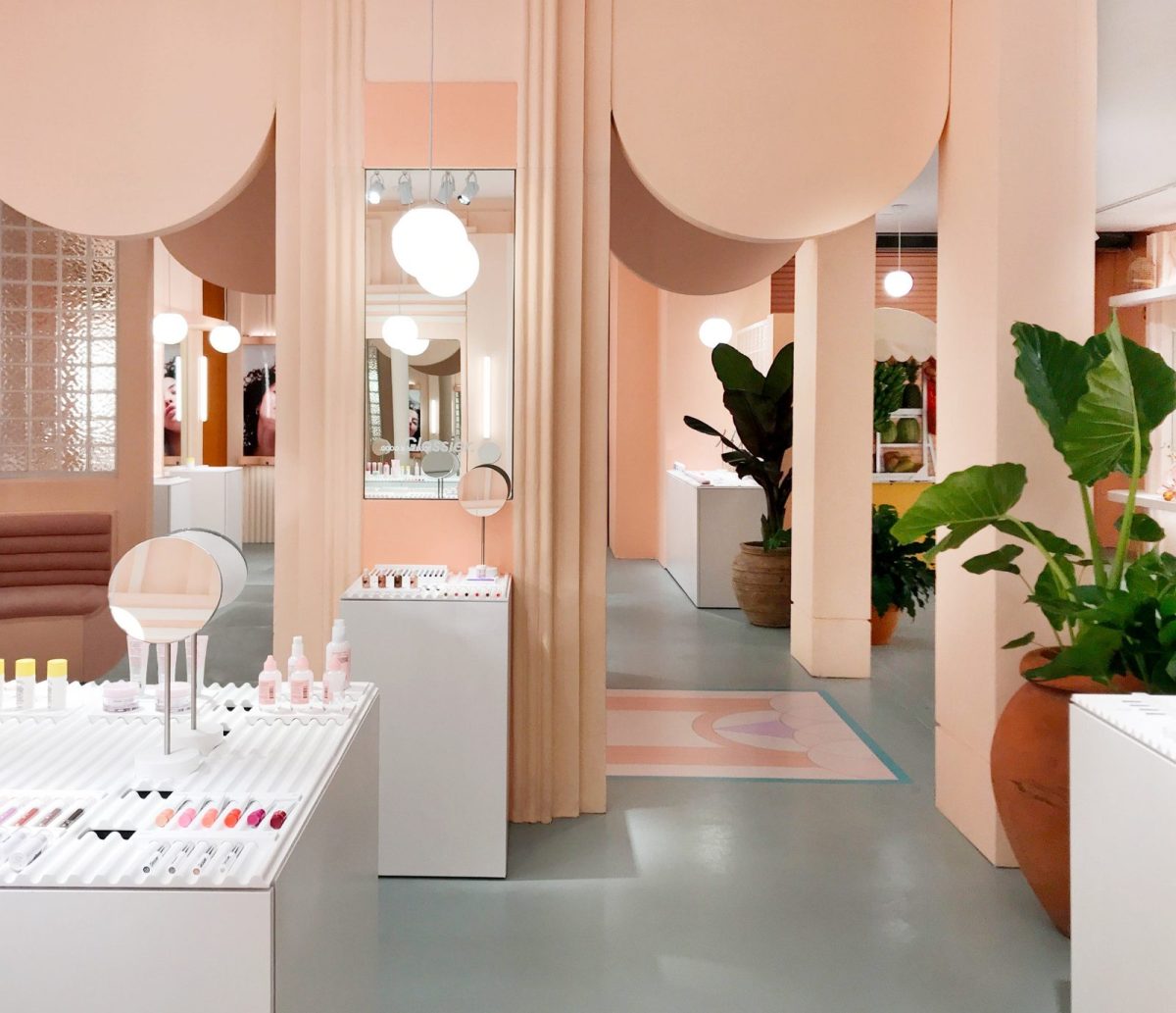 Glossier Miami Pop-Up Opens In The Heart Of Wynwood