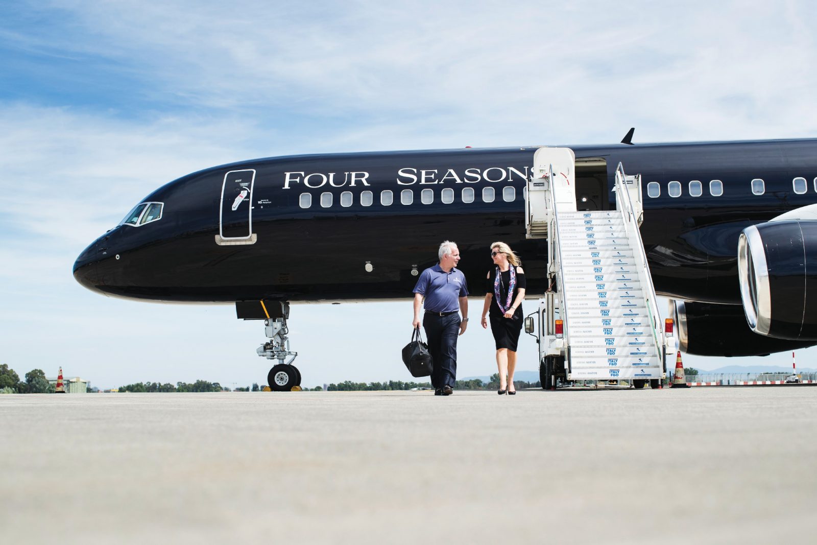 four seasons private jet tour