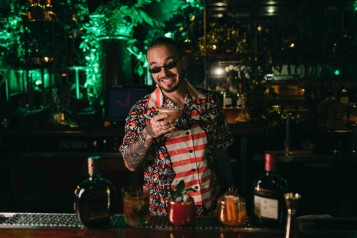 J Balvin Serving Guests Cocktails at Casa Buchanan’s The Speakeasy in Las Vegas 4_24_19_Photo by Orli Arias