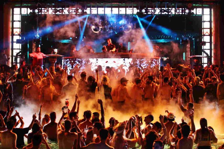 Your Comprehensive Guide To Memorial Day Weekend In Las Vegas