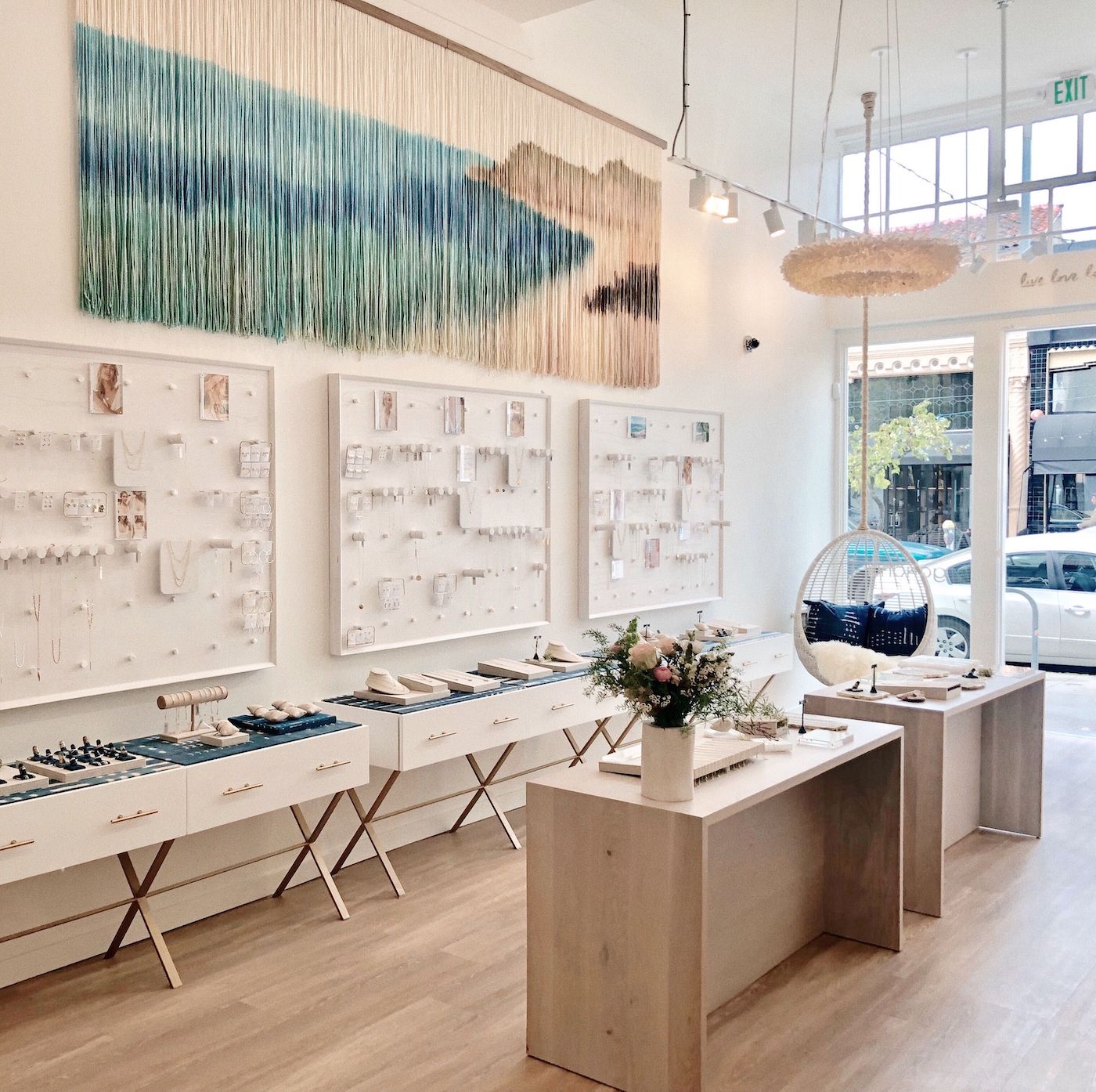 Beautiful Gorjana Boutique Now Open On Fillmore