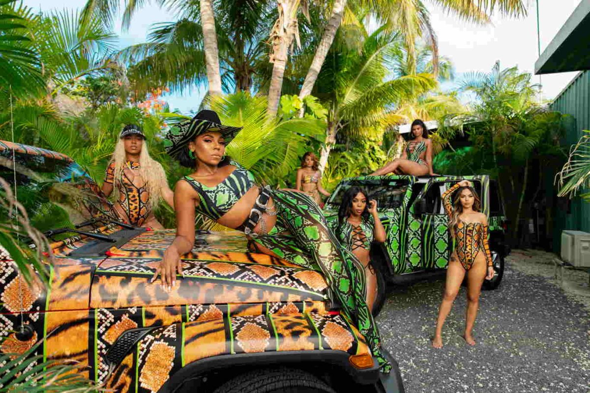 How Ashanti Feels Confident & Sexy… ESPECIALLY In A Swimsuit