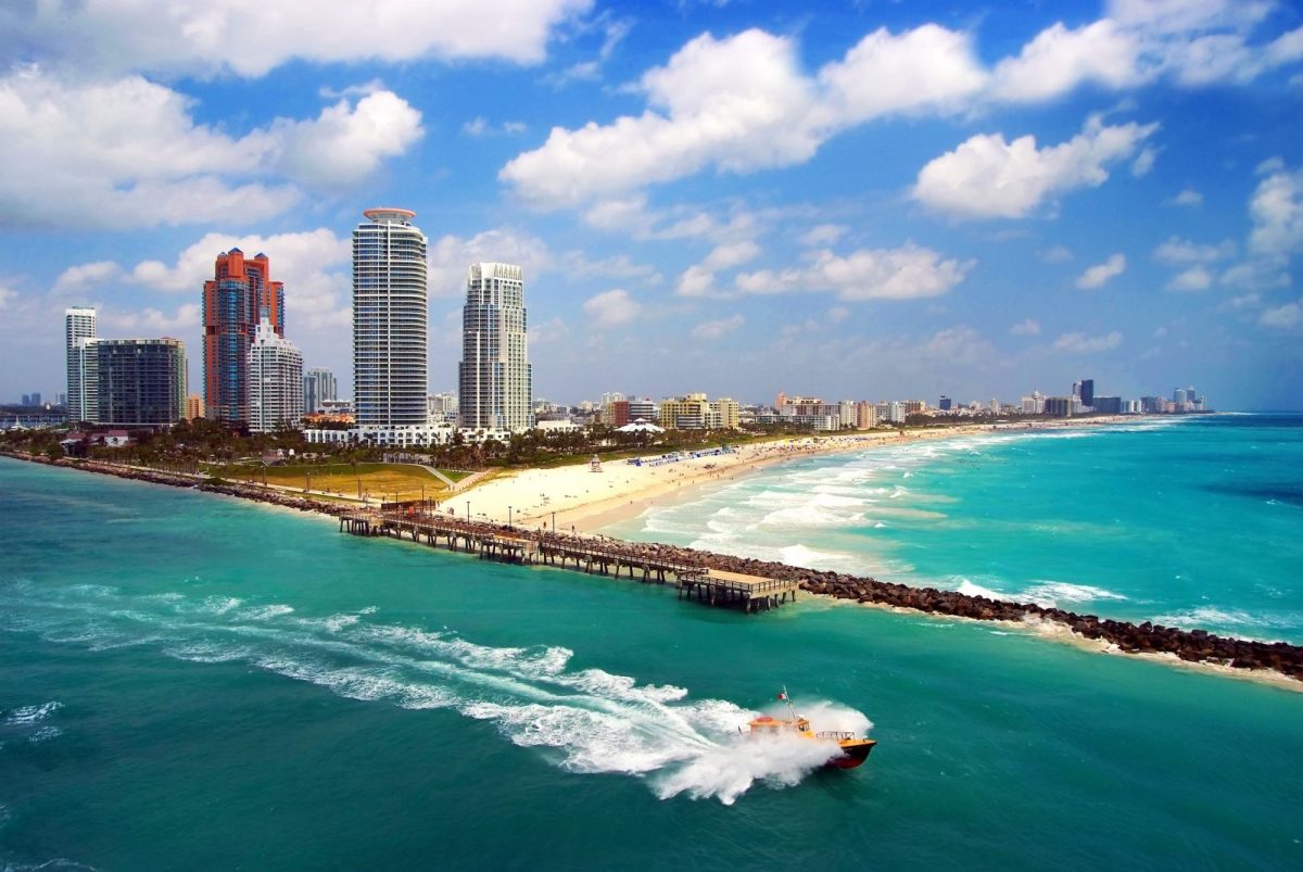 How To Spend 48 Hours In Miami With Your Entourage