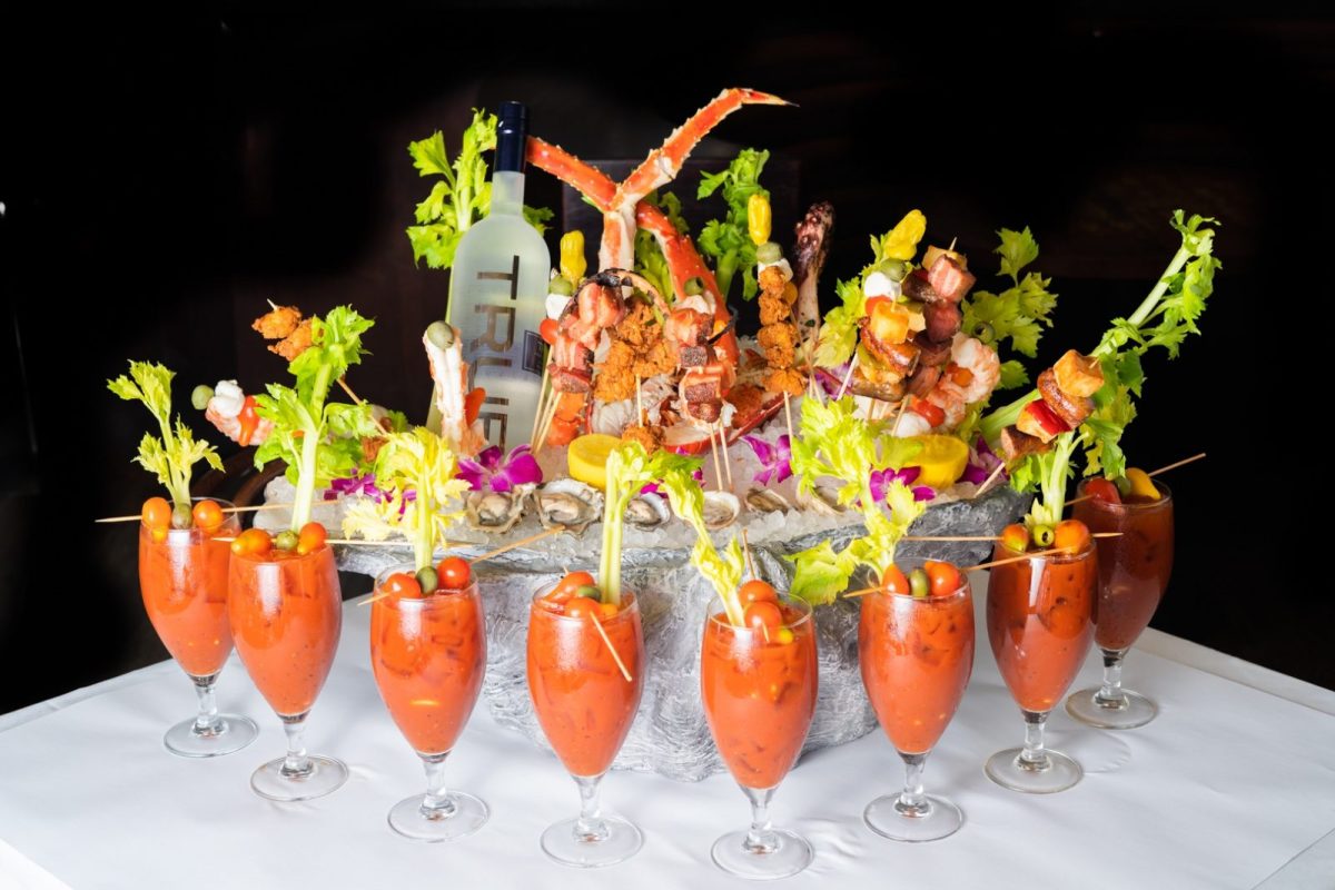 Epic Champagne Brunches You Need To Try In NYC This Summer