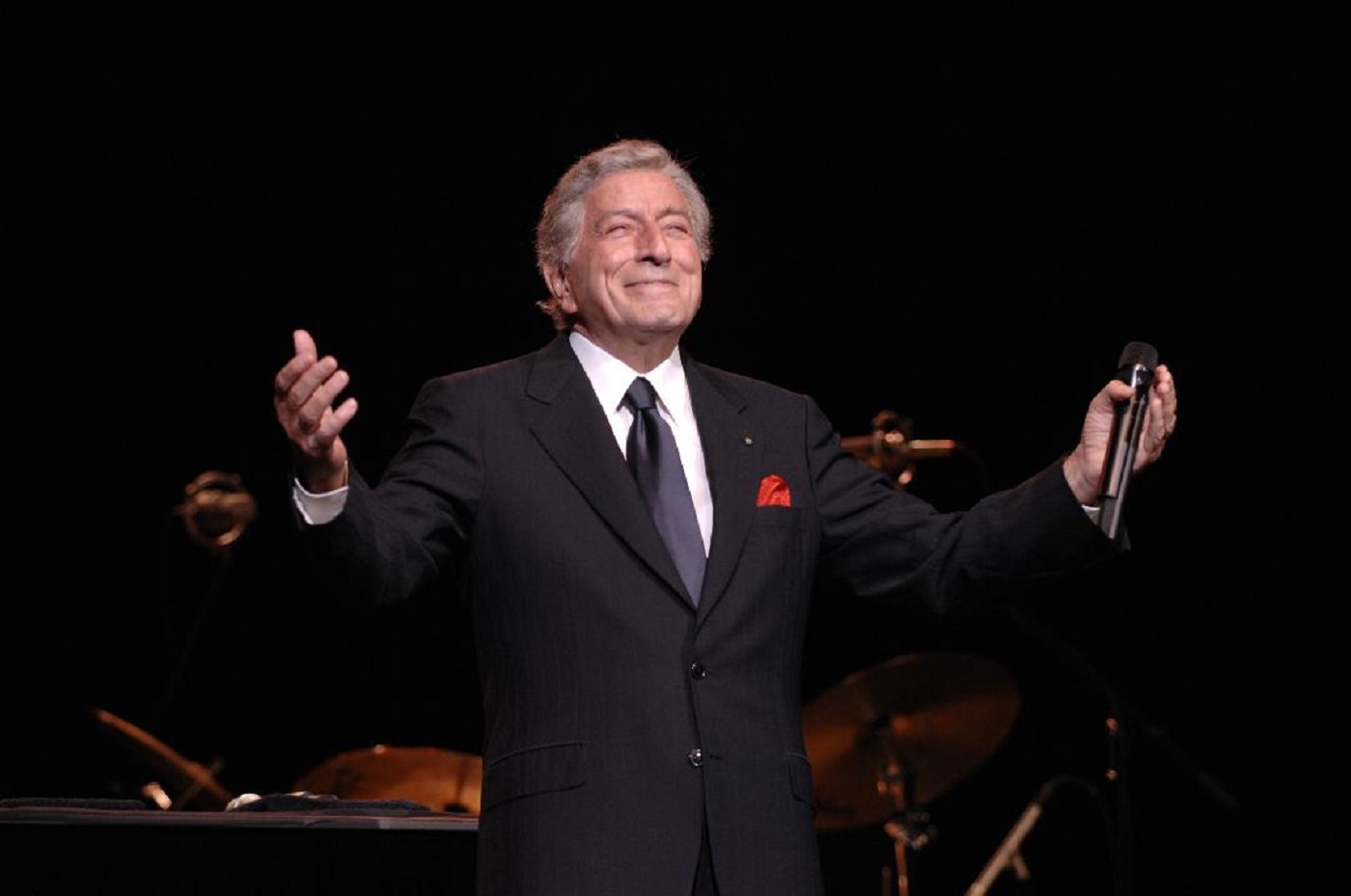 Tony Bennett Shares Some Of His Favorite Collaborations & The Secret To His Timeless Success