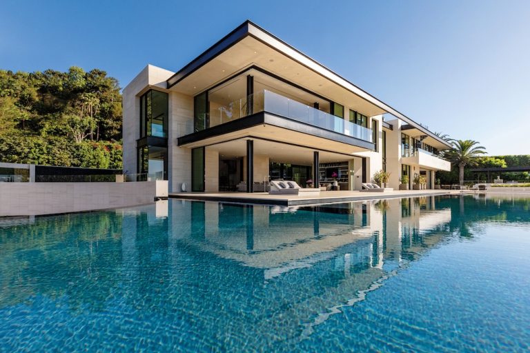 Jay-Z & Beyoncé’s Go-To Architect Paul McClean Shares His Most Over-The-Top Custom Designs