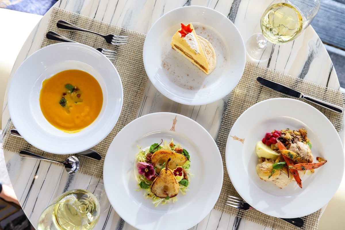 Celebrate Thanksgiving In Las Vegas With A Fancy Feast Like No Other