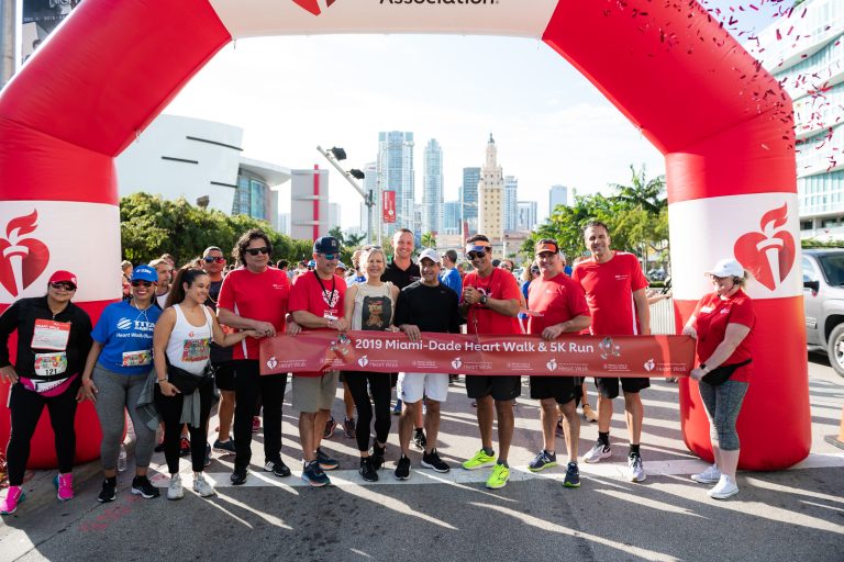 The 2019 Miami Heart Walk & 5K Raises Over $320K For Cure To Heart Disease