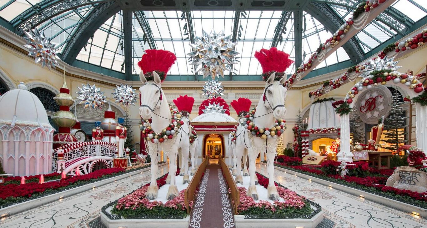 42-foot-tall tree is centerpiece of Bellagio conservatory's new holiday  display