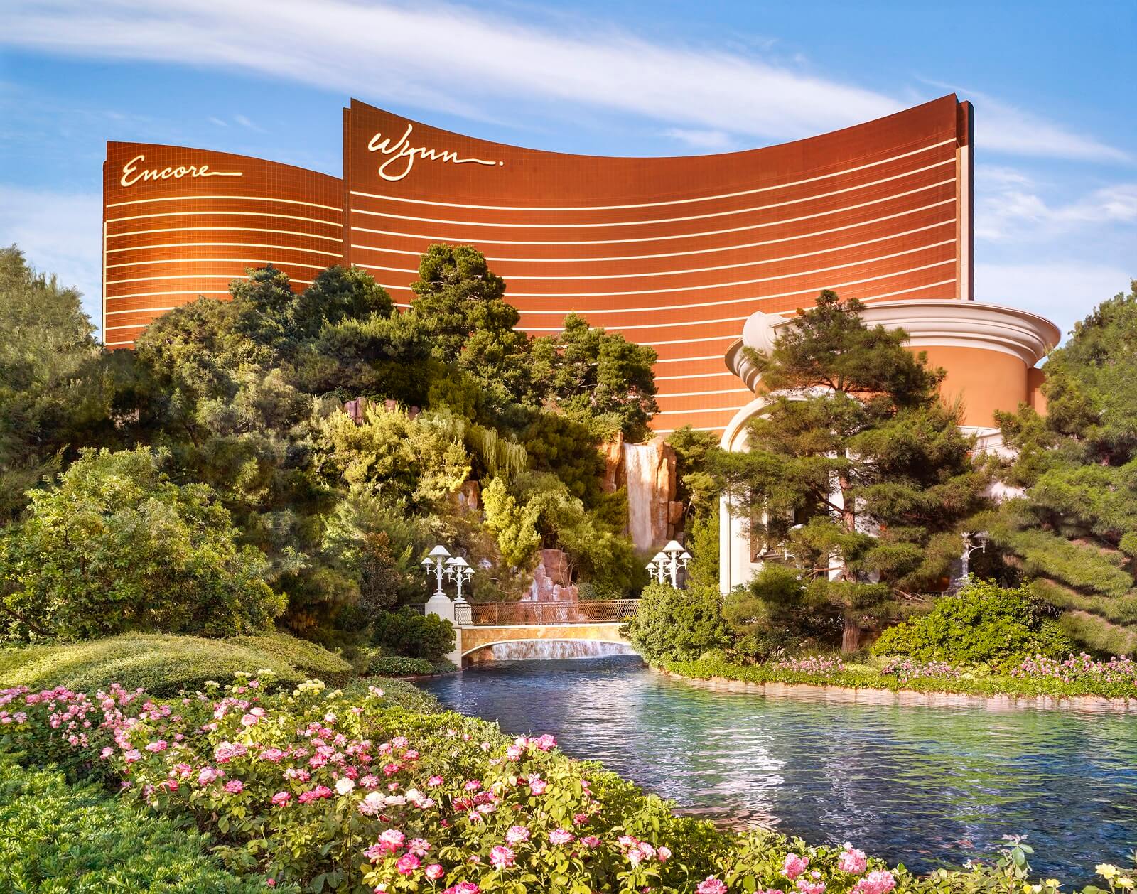 Experience Pure Luxury From Day To Night At Wynn Las Vegas