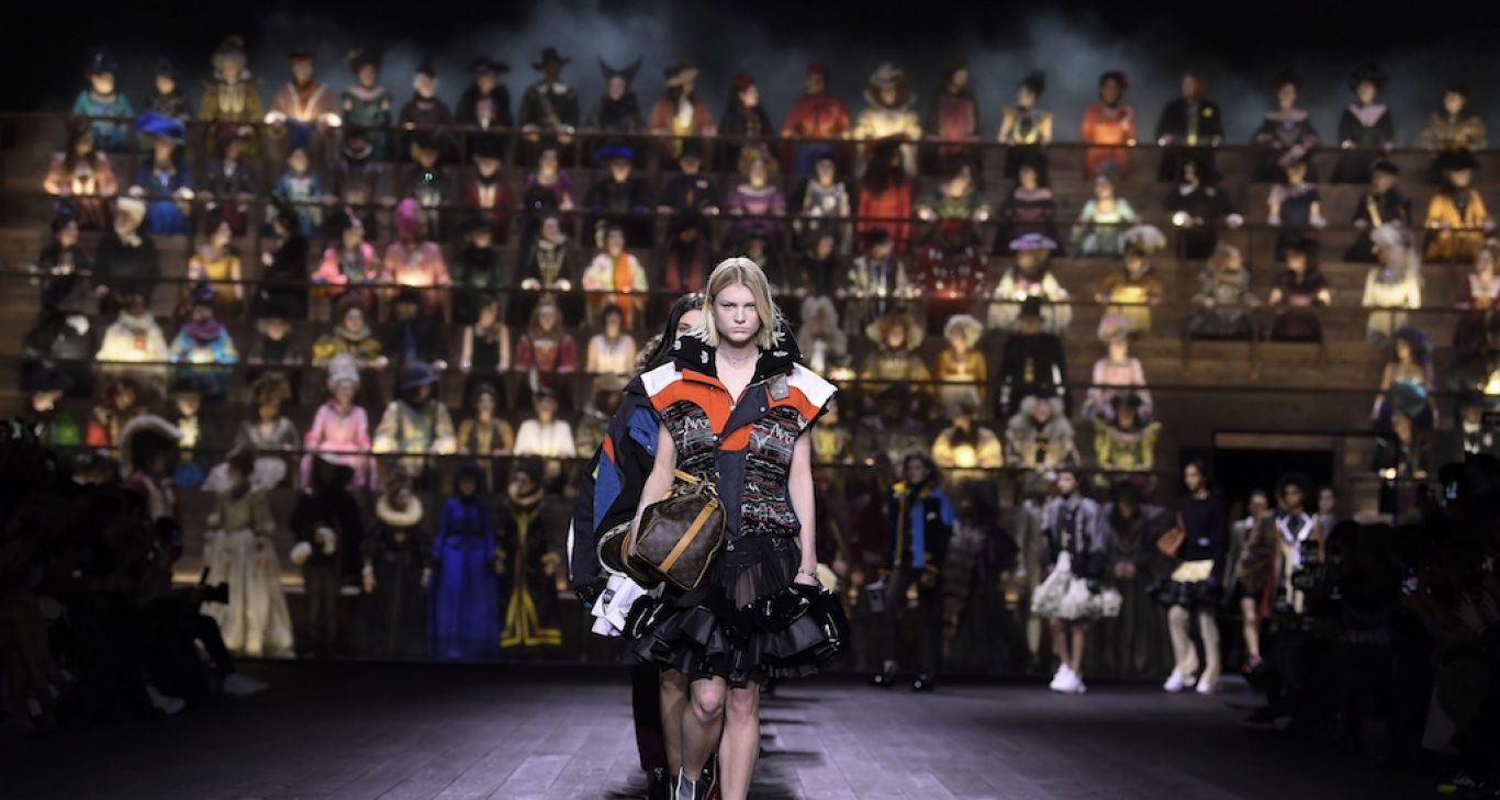 Nicolas Ghesquière Turned the Louis Vuitton Runway Into a Theater