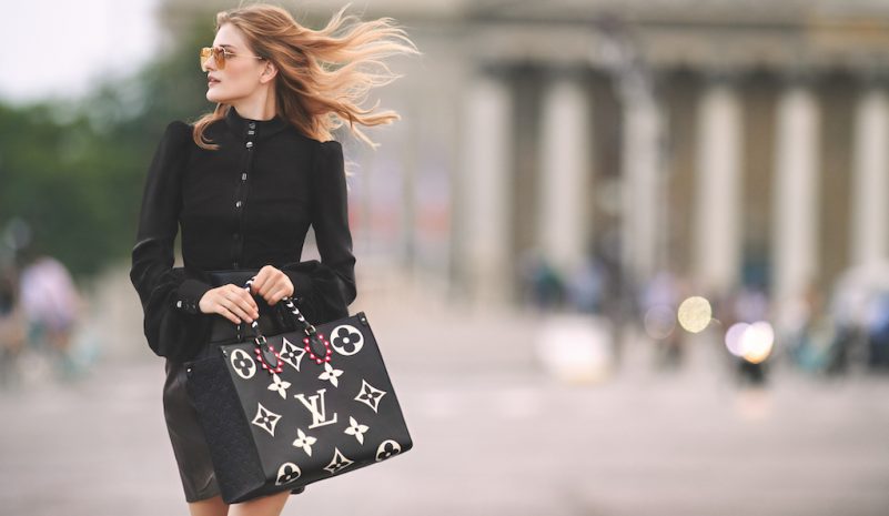 Louis Vuitton Onthego MM Empreinte Noir Tote Bag