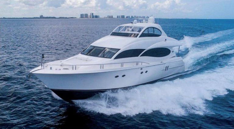Florida Yachts International Welcomes Yachting New Yorkers