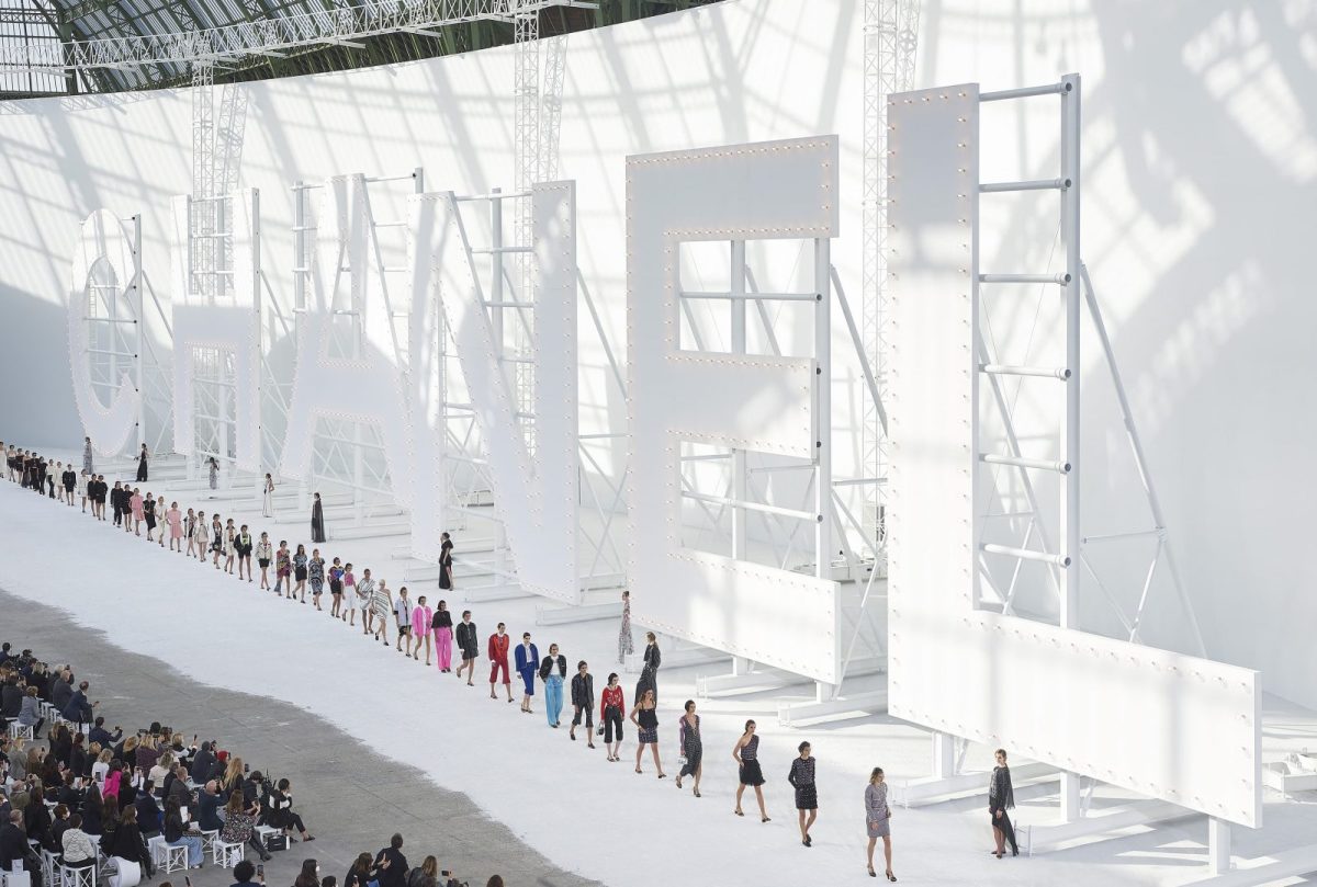 CHANEL Spring-Summer 2021 Collection By Virginie Viard Takes Us To Hollywood