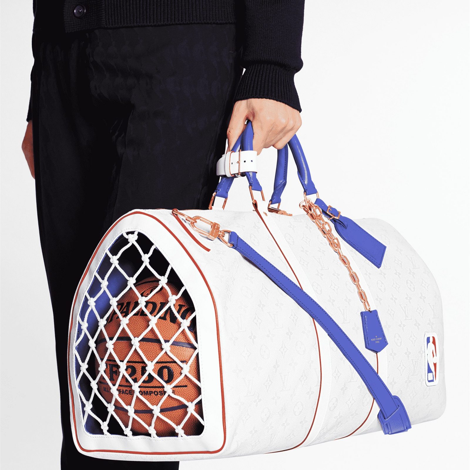 Louis Vuitton on X: Tradition and heritage. For the third year in a row,  the Larry O'Brien Trophy will be awarded to the @NBA Finals winners in a  bespoke #LouisVuitton travel case