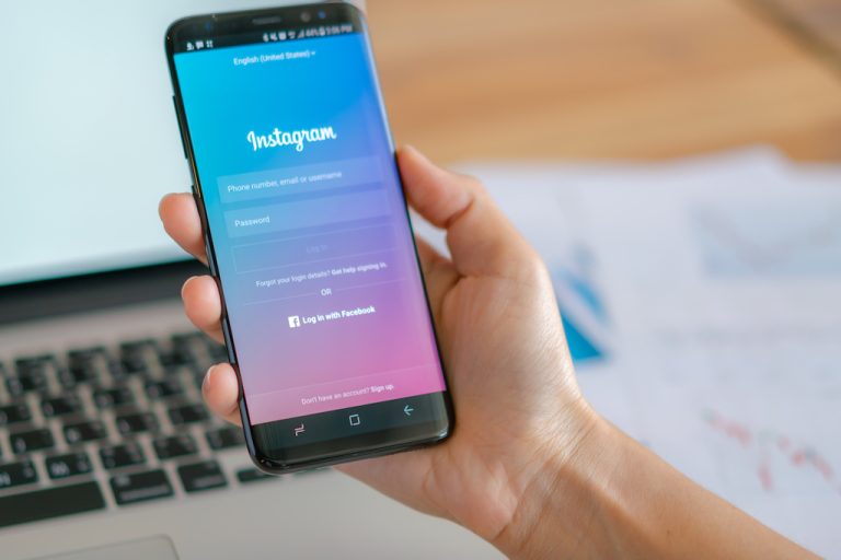 How To Use Instagram To Improve Customer Service And Satisfaction