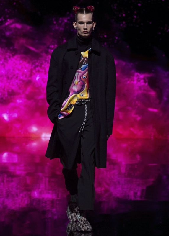 Kim Jones & Kenny Scharf Collaborate For Dior Men Fall 21