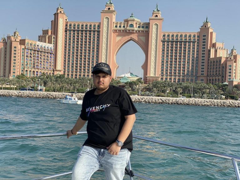 Raj Shares His Story Of How He Makes 6 Figures A Day Using Shopify