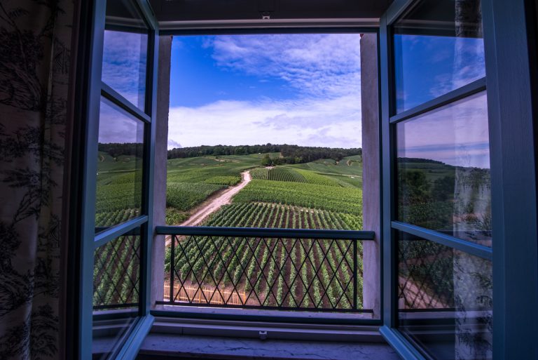 A Sparkling Travel Guide To Champagne: Where To Stay, Play & Sip In Style