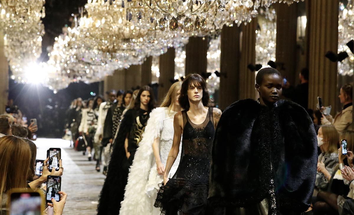 Inside Louis Vuitton's Women's Spring-Summer 2022 Show In Paris