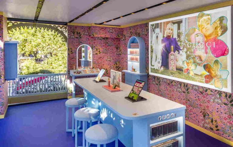 There’s A Gorgeous Gardenia Pop-Up Installation At The Grove In Celebration Of Gucci Flora