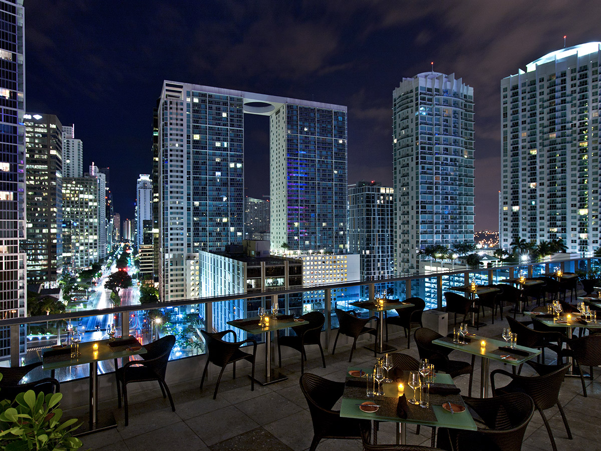 Miami Luxury Hotel Kimpton Epic & Saks Fifth Avenue Designed The Ultimate Holiday Gift This Season