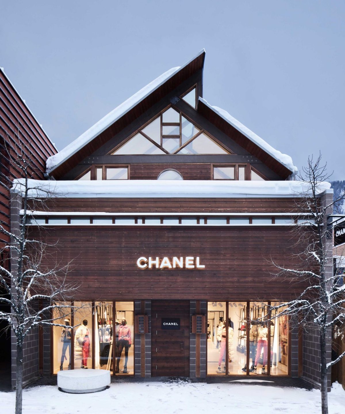 Chanel Opens A New Ephemeral Boutique In The Heart Of Aspen