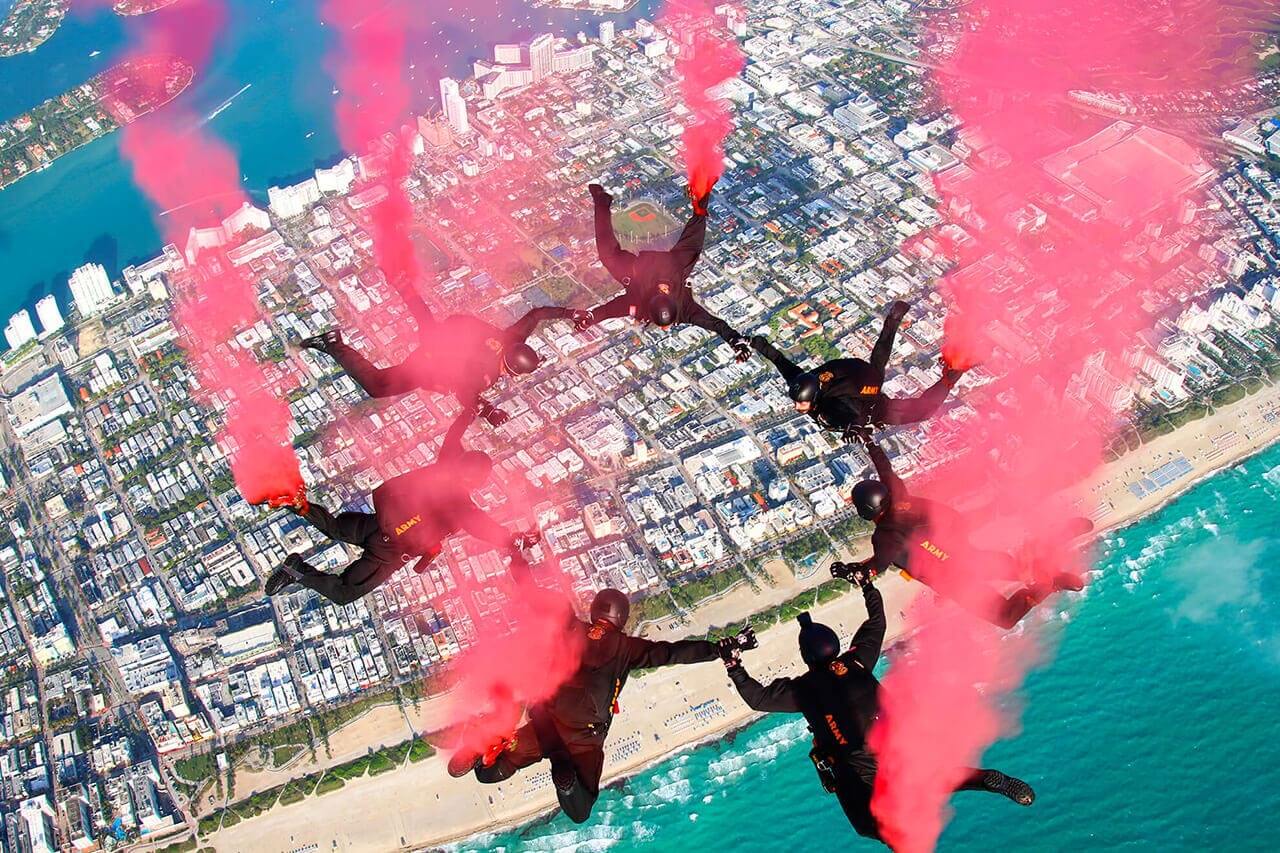 A National Salute To America’s Heroes: The Hyundai Air & Sea Show Returns To Miami Beach Memorial Day Week...