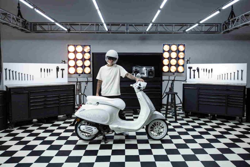 Justin Bieber x Vespa