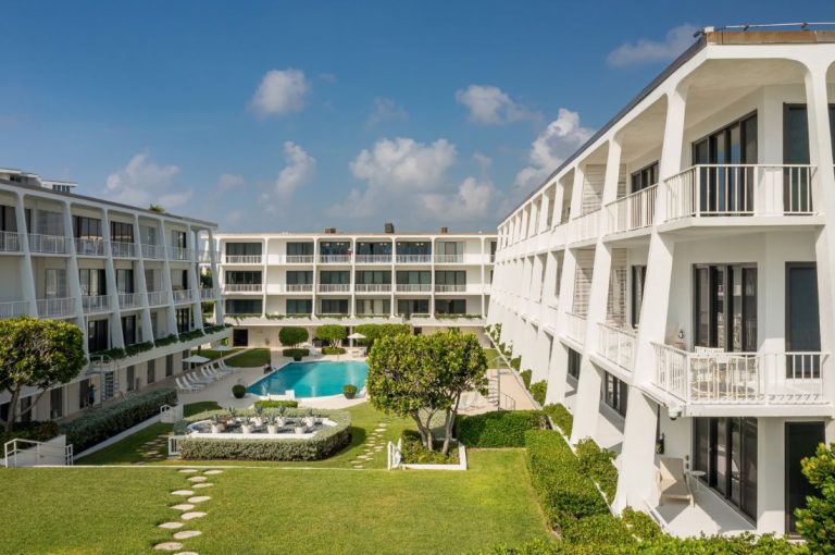 The Preservation Foundation of Palm Beach Annual Walking Tour Celebrates The Town’s Rich Design History