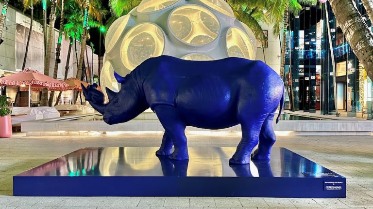 “LOVE” Is In The Air At Art Basel Miami 2022 With Giorgio Armani’s Sculptural Saga
