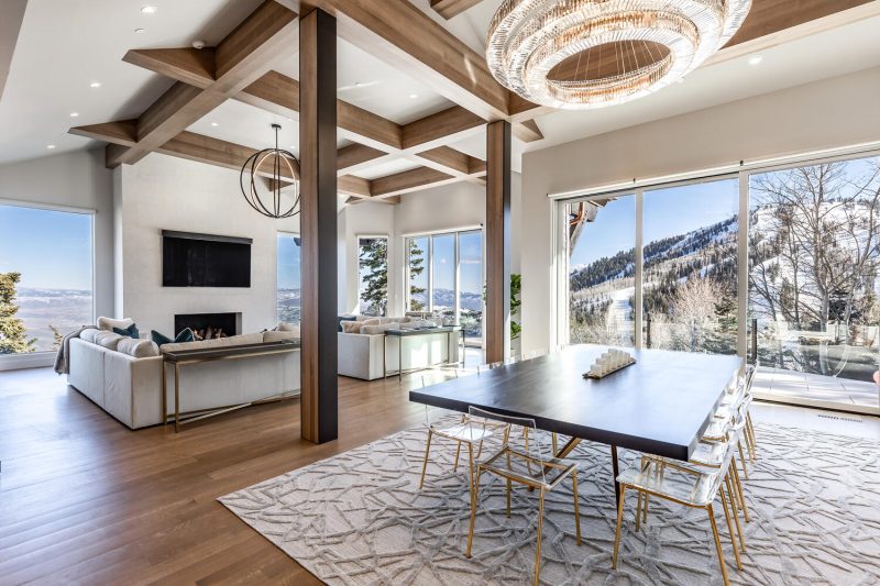 Top Luxury Realtor Onie Bolduc’s New Listing is Selected by NewsWorthy