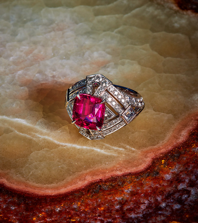 This Star-cut diamond ring from Louis Vuitton's high